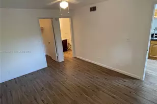 8739 NW 39th St, Sunrise, FL 33351 - Photo 19