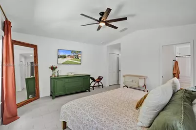 20831 NW 22nd Ct, Pembroke Pines, FL 33029 - Photo 9
