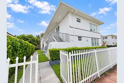926 79th Ter #8, Miami Beach, FL 33141 - Photo 1