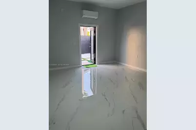 27132 SW 132 Ct #1, Homestead, FL 33032 - Photo 3