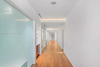 1040 Biscayne Blvd #3908, Miami, FL 33132 - Photo 27