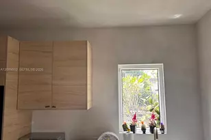 3800 NW 12th St, Miami, FL 33126 - Photo 5