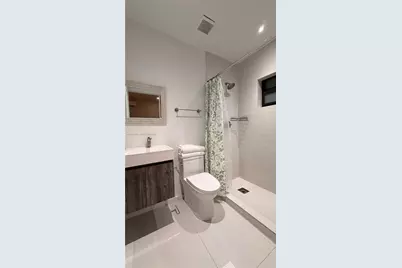 3800 NW 12th St #EFF, Miami, FL 33126 - Photo 9