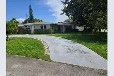 2500 NE 19th Ave #1, Lighthouse Point, FL 33064 - Photo 1
