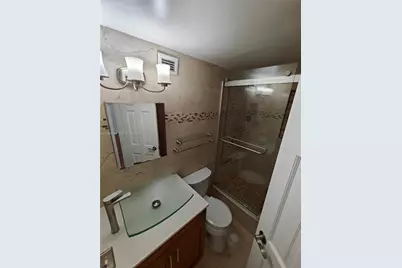 825 Brickell Bay Dr #651, Miami, FL 33131 - Photo 9