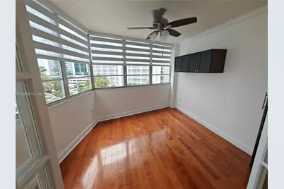 825 Brickell Bay Dr #651, Miami, FL 33131 - Photo 17