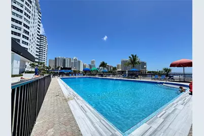 825 Brickell Bay Dr #651, Miami, FL 33131 - Photo 35