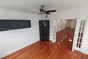 825 Brickell Bay Dr, Miami, FL 33131 - Photo 19