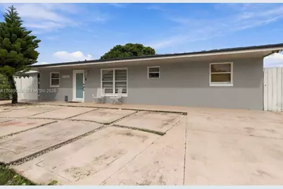 20505 NW 45th Ave, Miami Gardens, FL 33055 - Photo 5