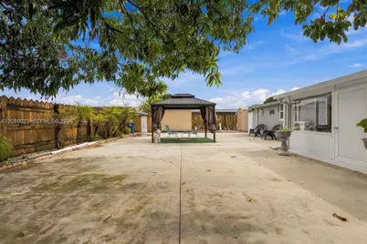 20505 NW 45th Ave, Miami Gardens, FL 33055 - Photo 43