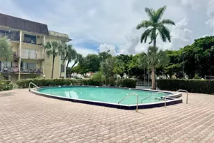 11925 NE 2nd Ave, North Miami, FL 33161 - Photo 13