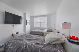 1980 S Ocean Dr, Hallandale Beach, FL 33009 - Photo 15