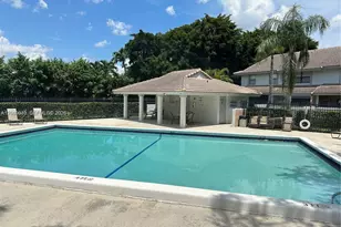 9865 Riverside Dr, Coral Springs, FL 33071 - Photo 21