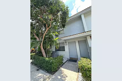 9865 Riverside Dr #9-32, Coral Springs, FL 33071 - Photo 3