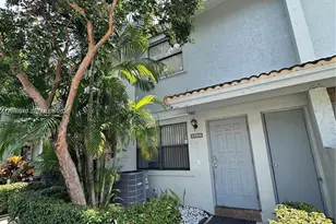 9865 Riverside Dr, Coral Springs, FL 33071 - Photo 3