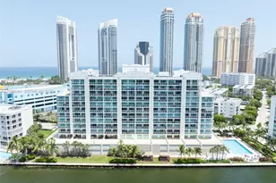 18100 N Bay Rd, Sunny Isles Beach, FL 33160 - Photo 29