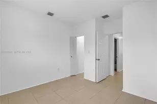 928 SW 3rd St, Miami, FL 33130 - Photo 11