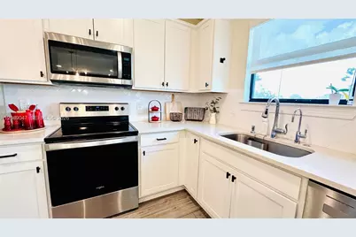 3117 Buttonwood Ct, Lauderdale Lakes, FL 33311 - Photo 19