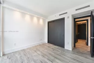 1010 Brickell Ave, Miami, FL 33131 - Photo 11