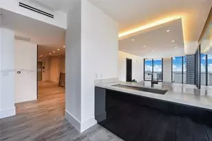 1010 Brickell Ave, Miami, FL 33131 - Photo 7