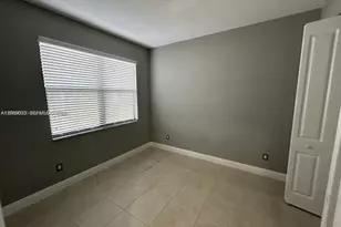 20962 NW 1st Dr, Pembroke Pines, FL 33029 - Photo 15