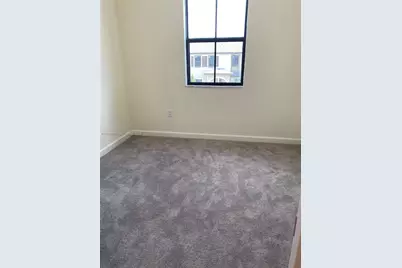 10948 W 32nd Ln, Hialeah, FL 33018 - Photo 13