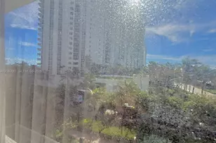 19201 Collins Ave, Sunny Isles Beach, FL 33160 - Photo 9