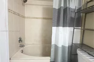 20930 SW 87th Ave, Cutler Bay, FL 33189 - Photo 21
