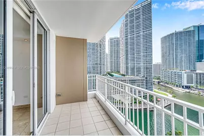 801 Brickell Key Blvd #2208, Miami, FL 33131 - Photo 3