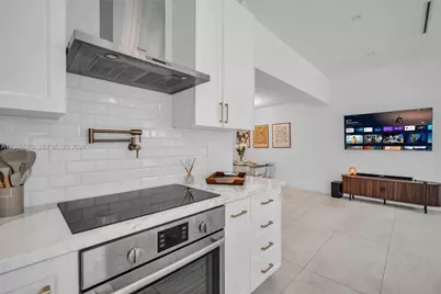 1430 SW 18th St, Miami, FL 33145 - Photo 45