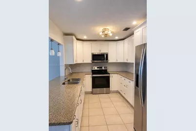351 SW Butler Ave, Port Saint Lucie, FL 34983 - Photo 7
