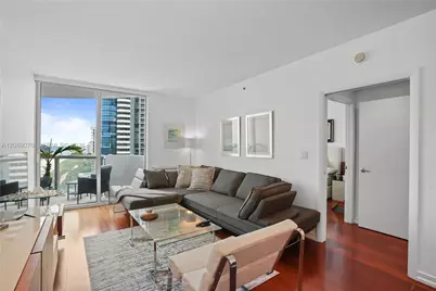 6365 Collins Ave #1705, Miami Beach, FL 33141 - Photo 3
