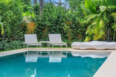 110 Venetian Way (Rivo Alto), Miami Beach, FL 33139 - Photo 3