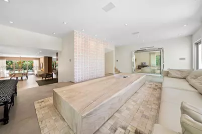 110 Venetian Way (Rivo Alto), Miami Beach, FL 33139 - Photo 21