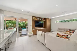 110 Venetian Way (Rivo Alto), Miami Beach, FL 33139 - Photo 11