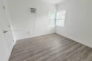 1922 NW 1st St, Miami, FL 33125 - Photo 5