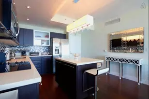 90 SW 3rd St, Miami, FL 33130 - Photo 3