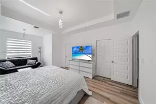 15809 NW 91st Ct, Miami Lakes, FL 33018 - Photo 33
