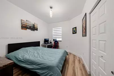15809 NW 91st Ct, Miami Lakes, FL 33018 - Photo 23