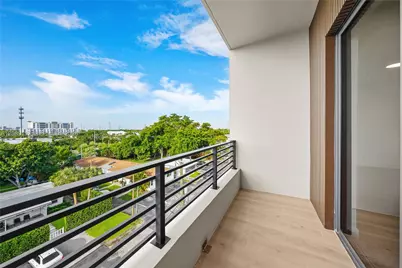 215 SE 4th St #406, Hallandale Beach, FL 33009 - Photo 21