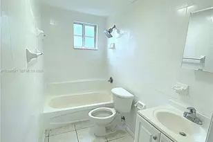 328 NW 12th Ave, Miami, FL 33128 - Photo 13