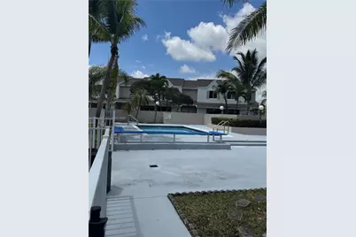 17440 NW 67th Ct #L-15, Hialeah, FL 33015 - Photo 3