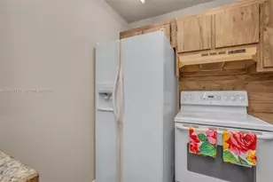 8600 SW 149th Ave, Miami, FL 33193 - Photo 13