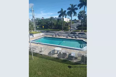 600 Layne Blvd #122, Hallandale Beach, FL 33009 - Photo 17