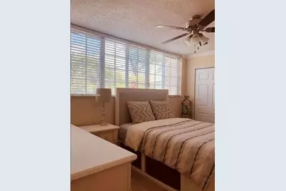 300 Madeira Ave #102, Coral Gables, FL 33134 - Photo 7