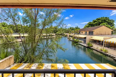 15528 Braemar Ct, Miami Lakes, FL 33014 - Photo 25