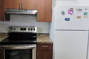 4555 NW 99th Ave, Doral, FL 33178 - Photo 11