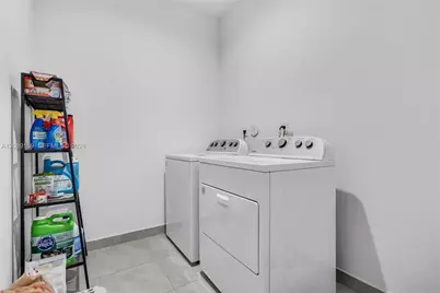 4363 NW 81st Ave, Doral, FL 33166 - Photo 27