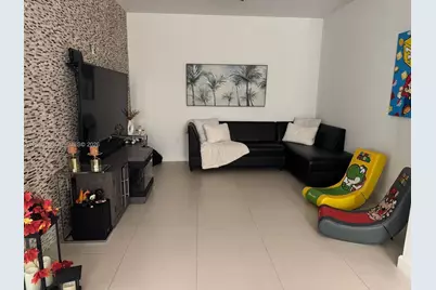 7414 NW 107th Ct, Doral, FL 33178 - Photo 11