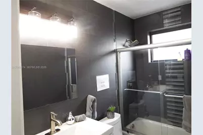 1711 N 50th Ave, Hollywood, FL 33021 - Photo 37